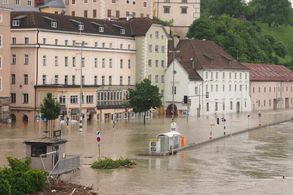 Hochwasser in der Linzer Altstadt/ © AdobeStock Hochwasser in der Linzer Altstadt/ © AdobeStock