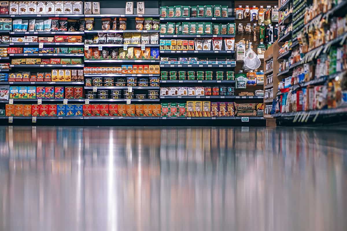 aisle-3105629_1920©pixabay