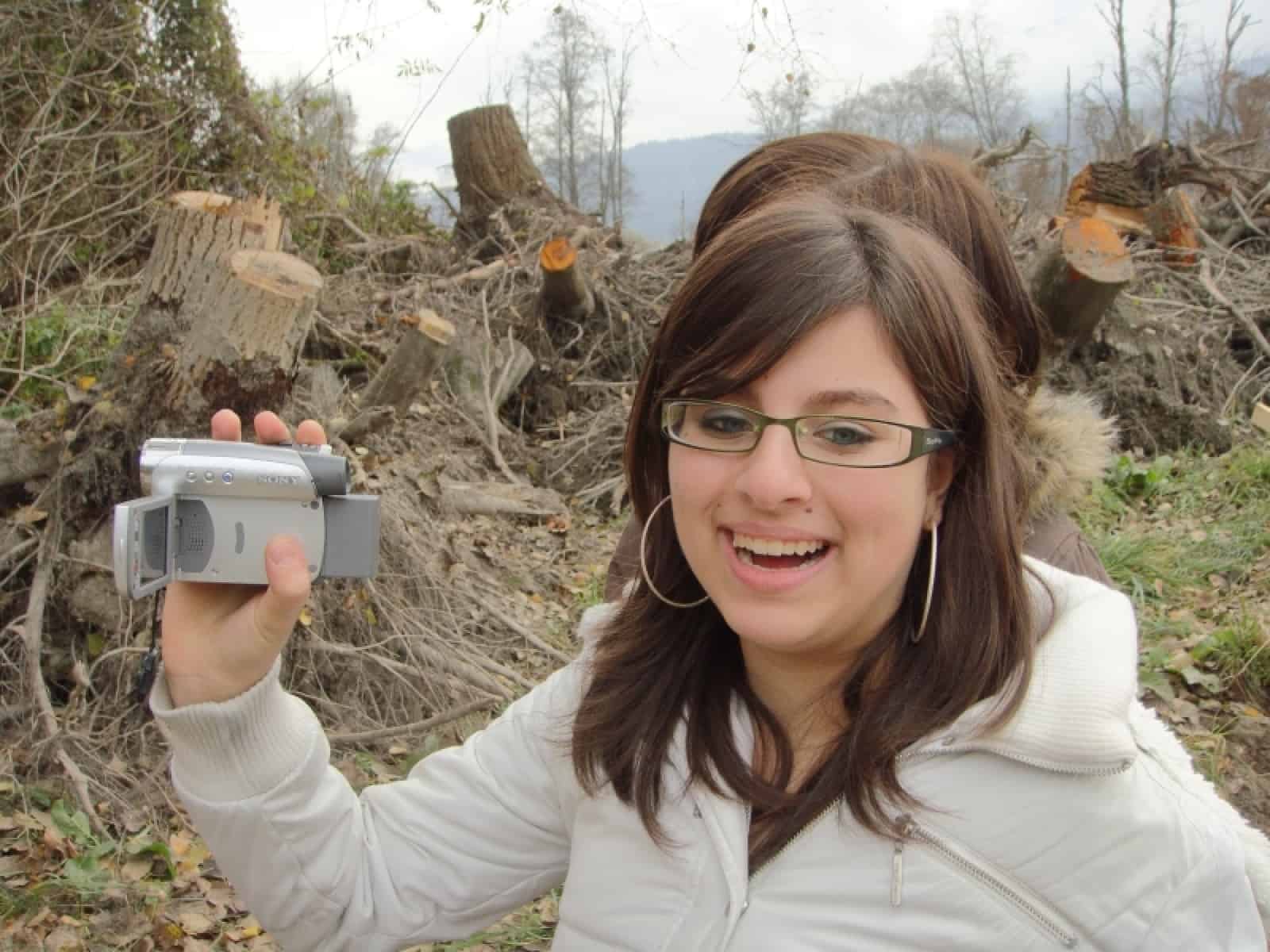 Die Hauptschule Müllerstraße filmte im Rahmen des Schulprojektes "inn.film" Renaturierungsmaßnahmen am Inn bei Zirl
