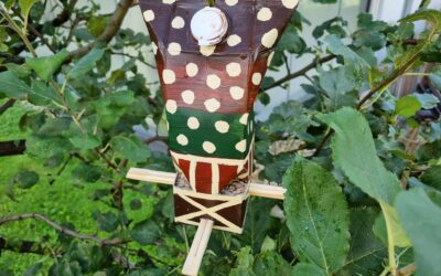 Vogelfutterhaus aus Tetrapak basteln